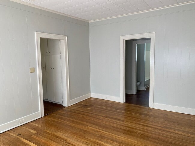 Photo - 270 Wilkinson St