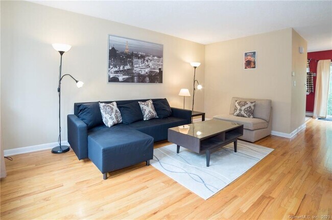 Photo - 244 New Britain Ave Unit 4