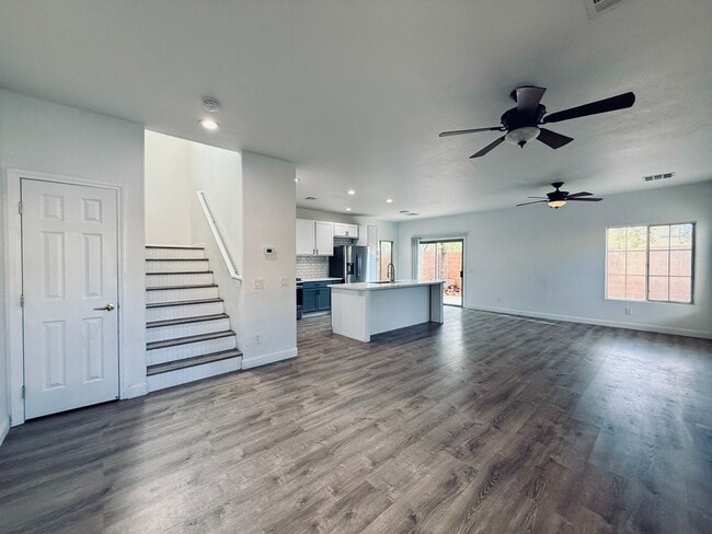 Photo - Gated Community Home in Centennial Hills!
