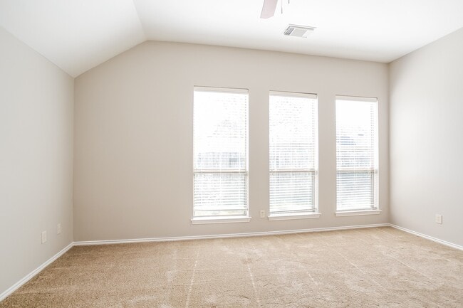 Photo - 2703 Facet Creek Dr