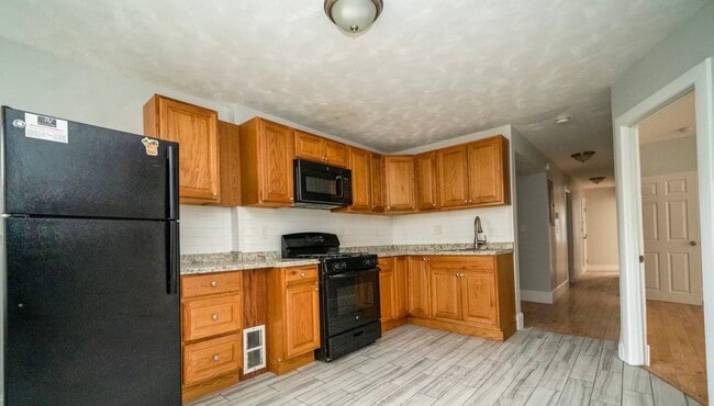 Photo - 38 Fayston St Unit #2