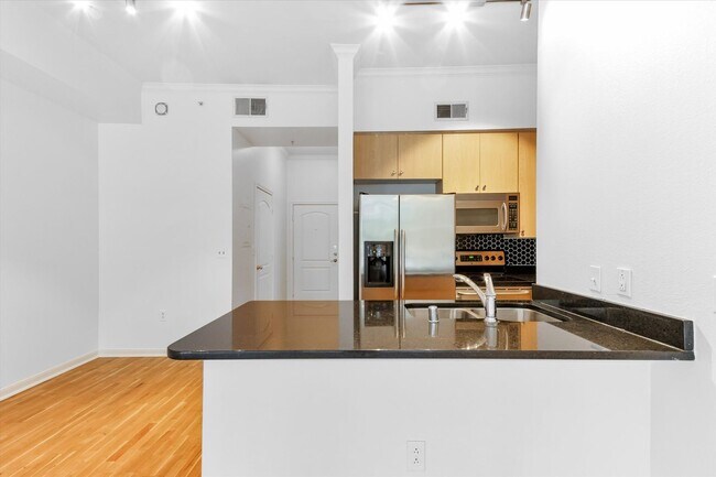 Photo - Stylish Studio Apartment In Concierge Building at The Renaissance at Turtle Creek ($500 Off First...