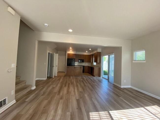 Photo - Rare Liberty Lake Townhome in Rocky Hill – 3 Bed, 2.5 Bath End Unit Available July 15th