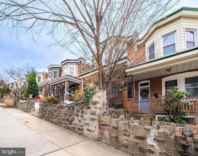 Photo - 132 Lauriston St