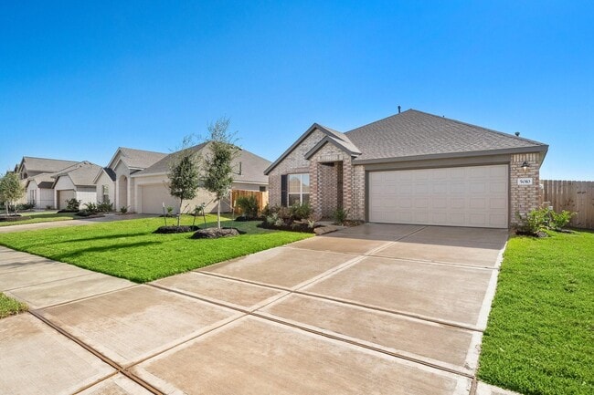 Photo - 5010 Lavaridge Dr