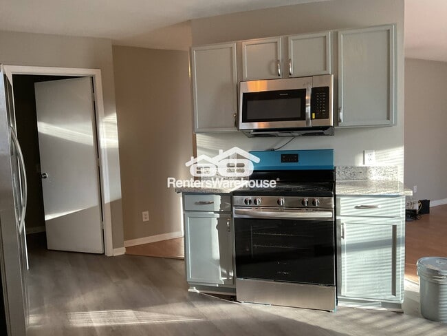 Photo - 3107 Meadow Knoll Dr