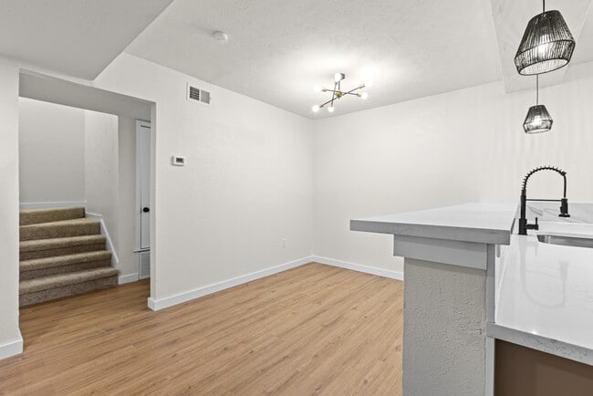 Photo - 7510 Holly Hill Dr Unidad 152