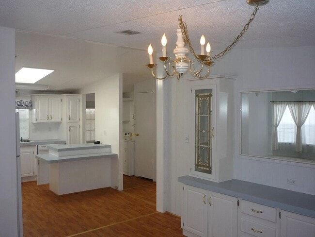 Photo - 4530 Skyline Dr