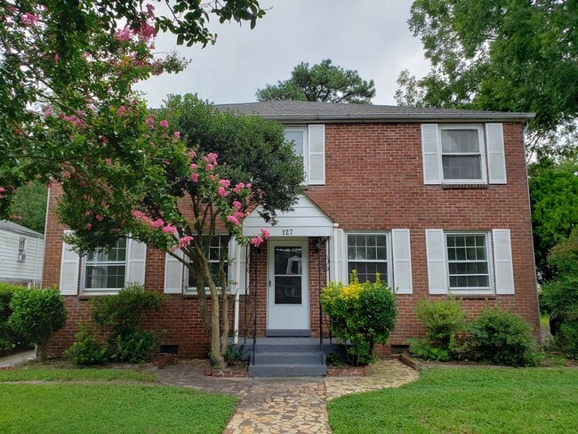 Building Photo - 127 Granby Park Dr Unit #1 Rental