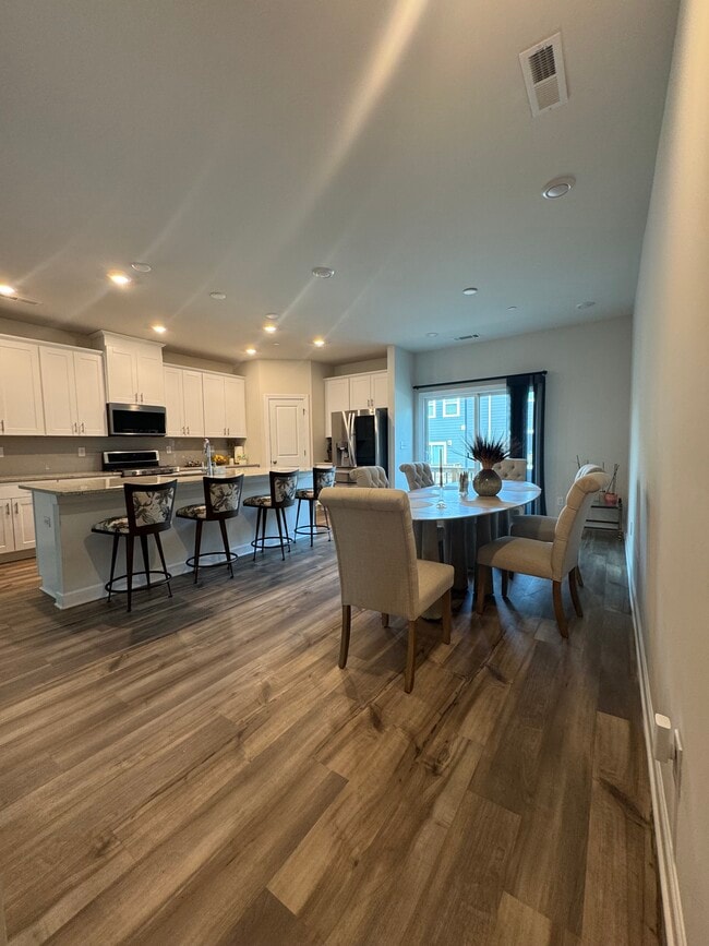 Photo - 2612 Greenmarket Dr