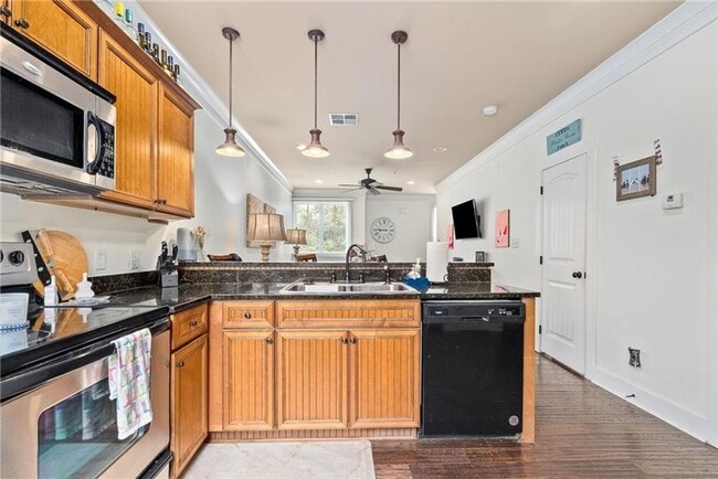 Photo - Cute 2BR unit at Creekside