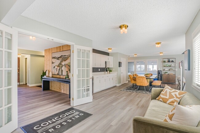 Photo - Concord Crossing