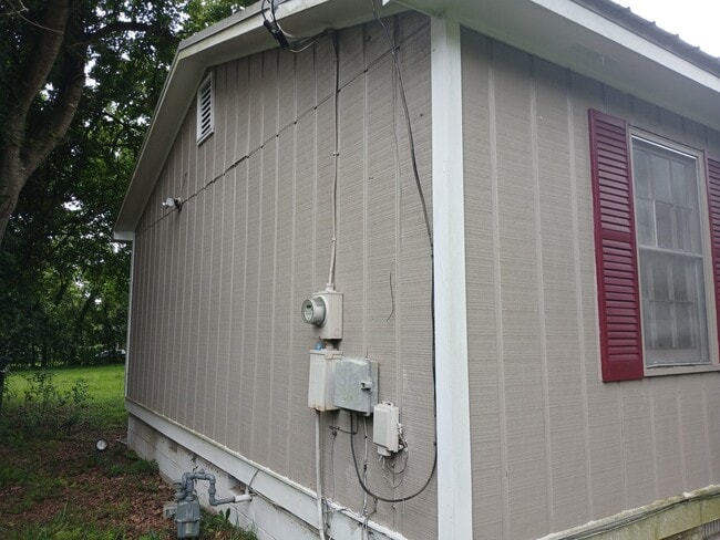 Photo - 3320 Napier Ave