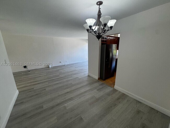 Photo - 17011 N Bay Rd Unit 412
