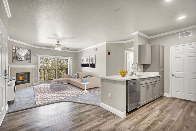Oak Brook Apartments