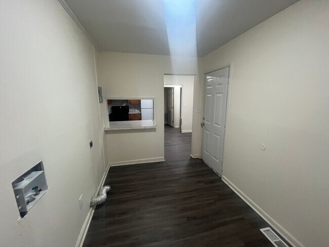 Photo - Charming 2 Bedroom Home in the Heart of Cabot – Comfortable & Convenient!