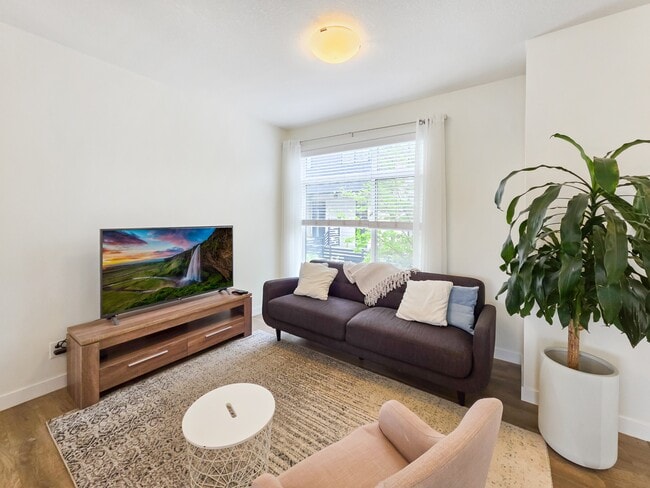 Photo - 206 Sage Meadows Gardens NW