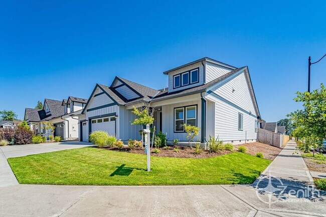 Photo - 2001 SE 13th St