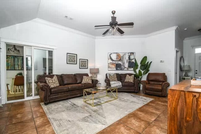 Photo - 731 Cypress Ct Unit SI ID1520954P