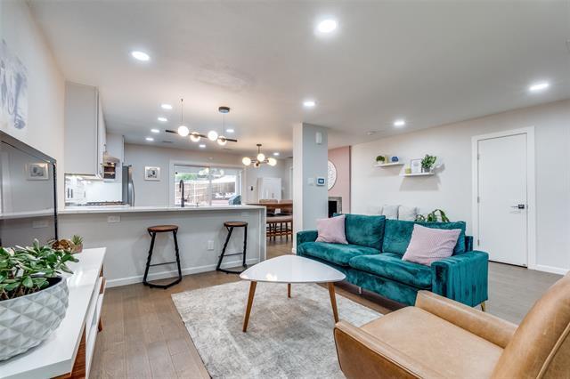 Photo - 9805 Estate Ln