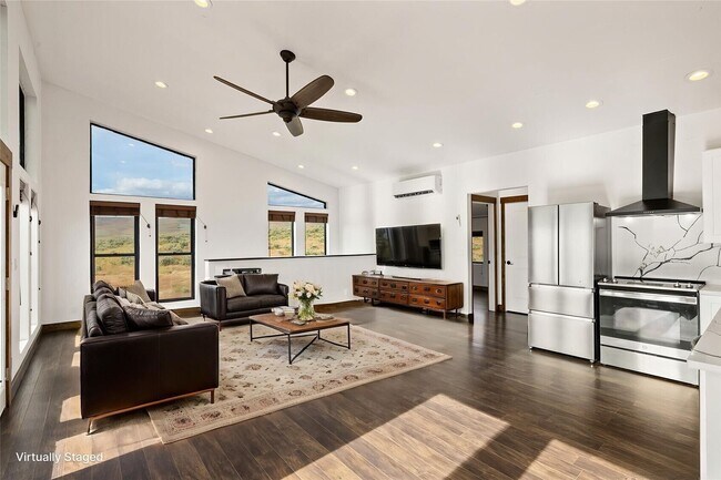 Photo - Escape to Your Own Private Kittitas Valley Retreat