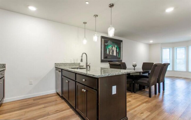 Photo - 3102 N Broad St