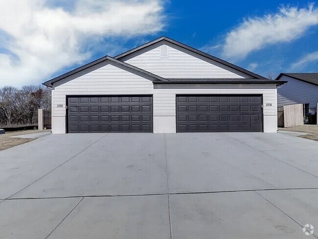 Building Photo - Decarsky Park Alex Model Rental