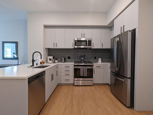Photo - 1746 Villa St Unit ID1280704P