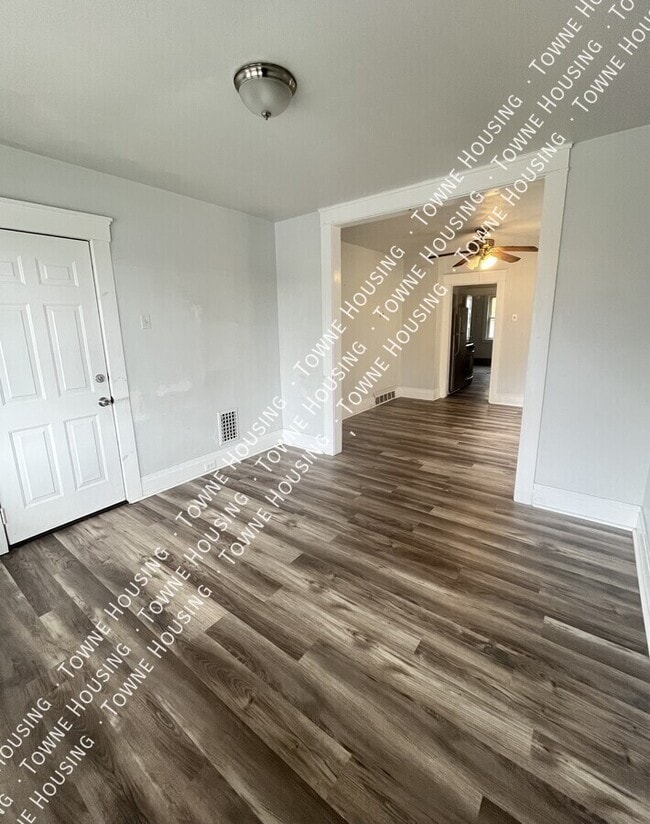 Photo - 2099 Niagara St Unit 1