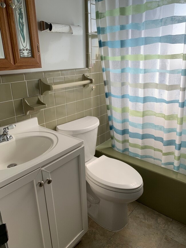 Photo - 207 Terry Ln