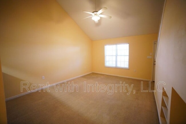 Photo - 2738 W Tharpe St Unit Apt 2306
