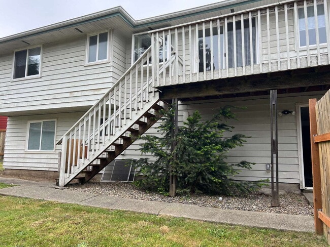 Photo - Spacious Home on Corner Lot Available!