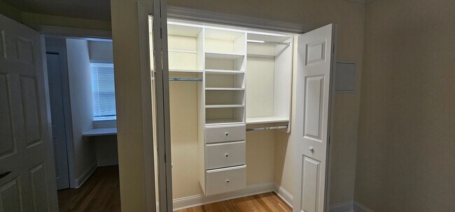 Photo - 2-bed, 1.5 Bath Brookline Townhouse