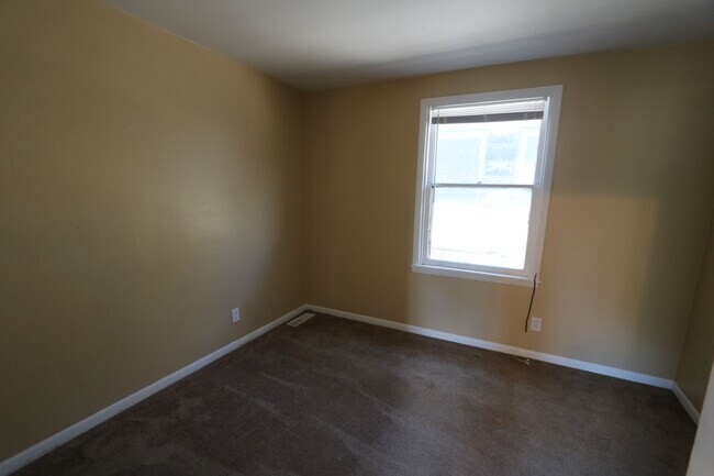 Photo - 902 N 4th St Unit 902 N 4th St