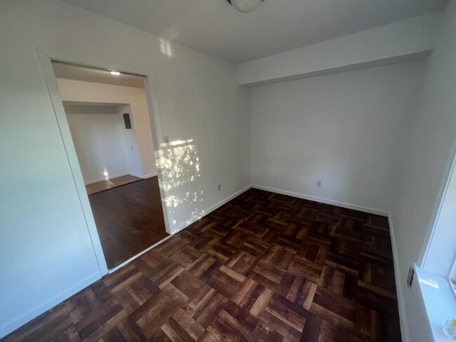 Photo - 1017 Central Blvd