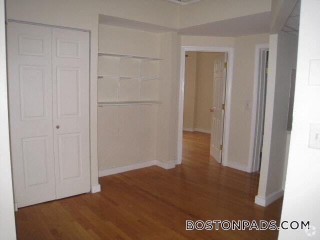 Building Photo - 475 Commonwealth Ave Unit 706 Rental