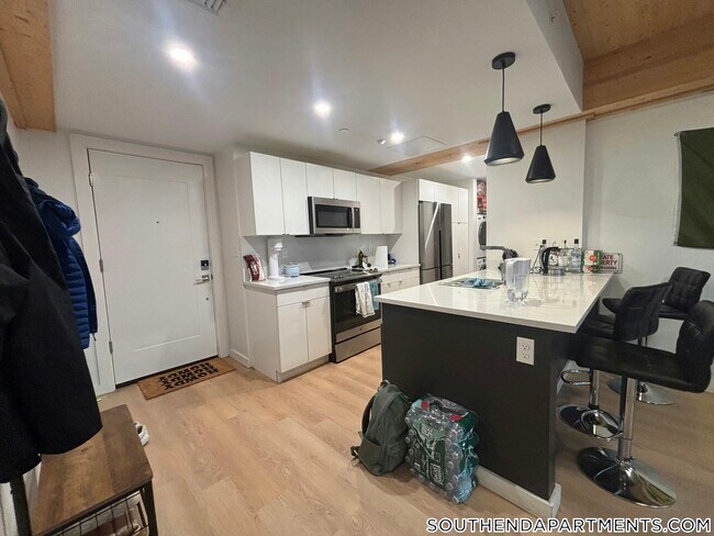 Photo - 11 E Lenox St Unit 502