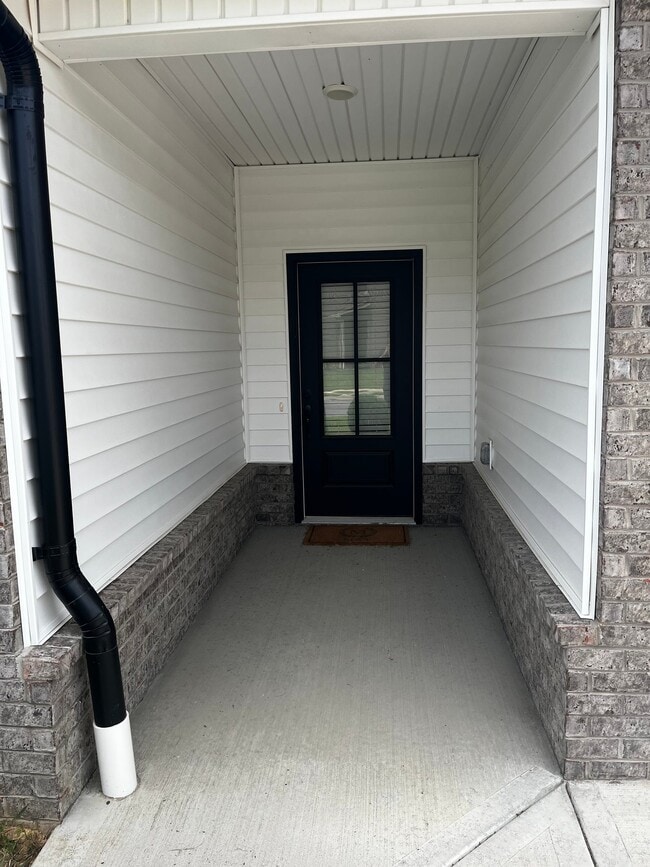 Photo - 1417 Lemongrass Dr