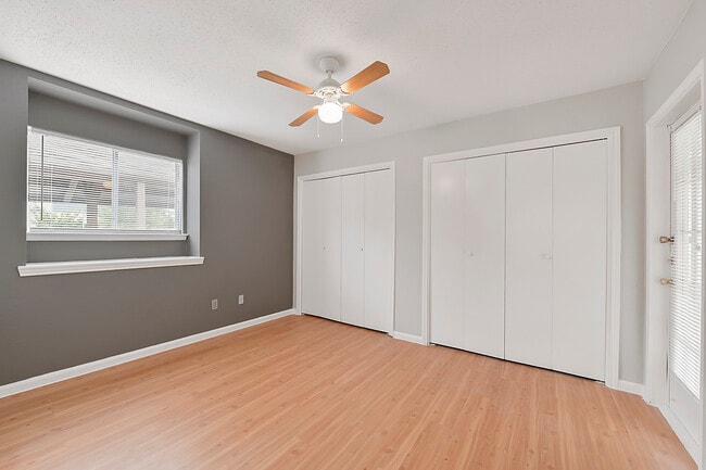 Photo - Cedar Creek Apartments
