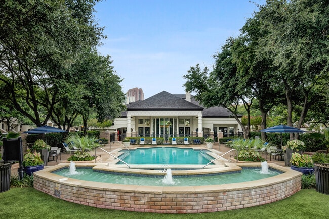 TC Pool - Gables Turtle Creek Cityplace Apartments