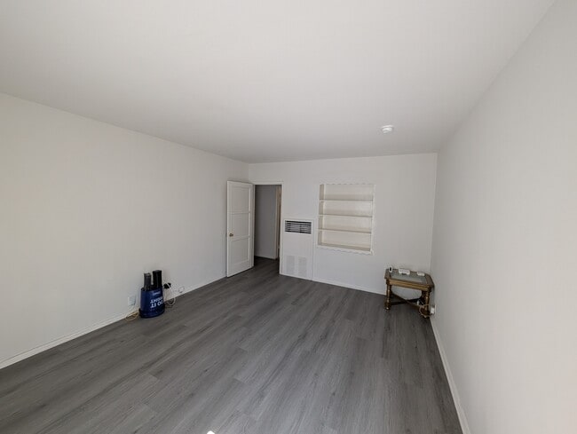 Entrada a la sala de estar - 2183 W 27th St Unidad 2183 West 27th Street