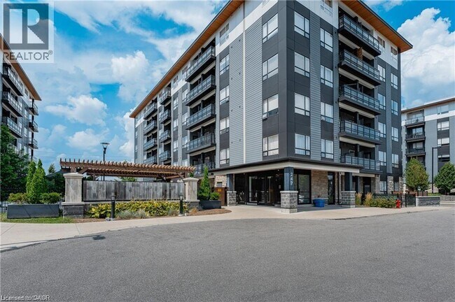 Photo - 247 Northfield Dr E Unité 210