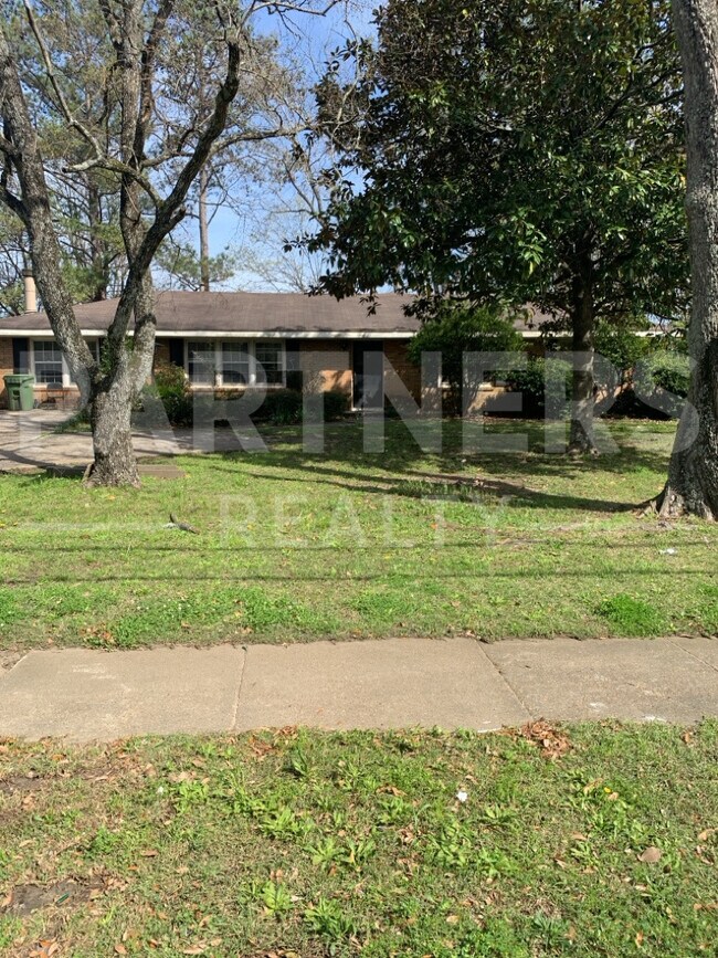 Photo - 3333 Carter Hill Rd