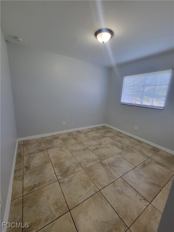 Photo - 4551 Golfview Blvd