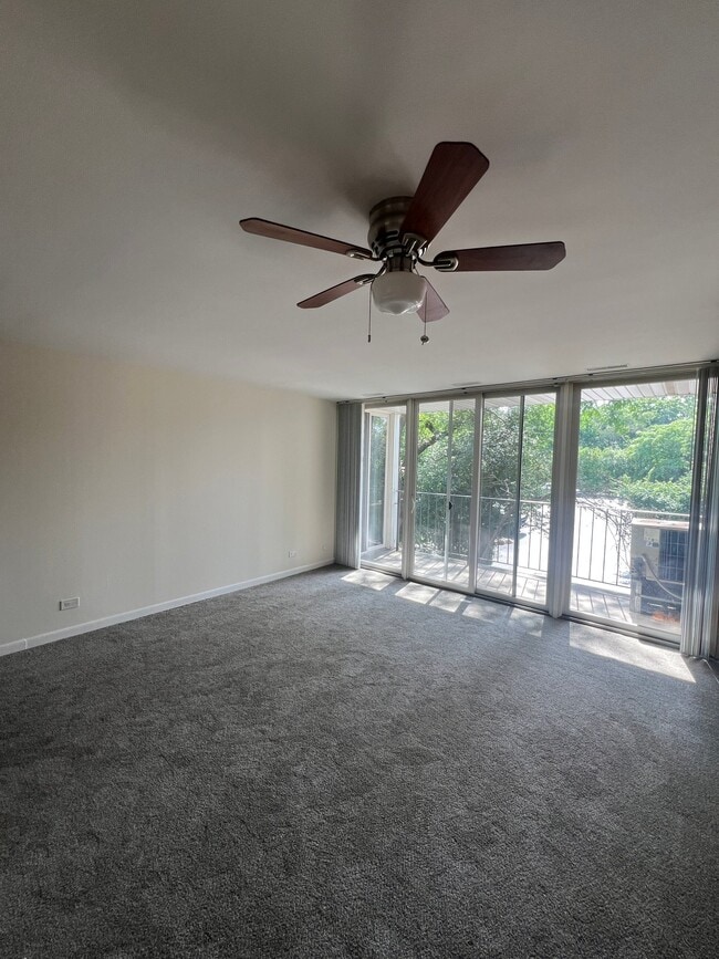 Photo - 5550 Abbey Dr Unit 5550-2K