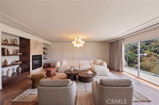 3858 Alta Mesa Dr