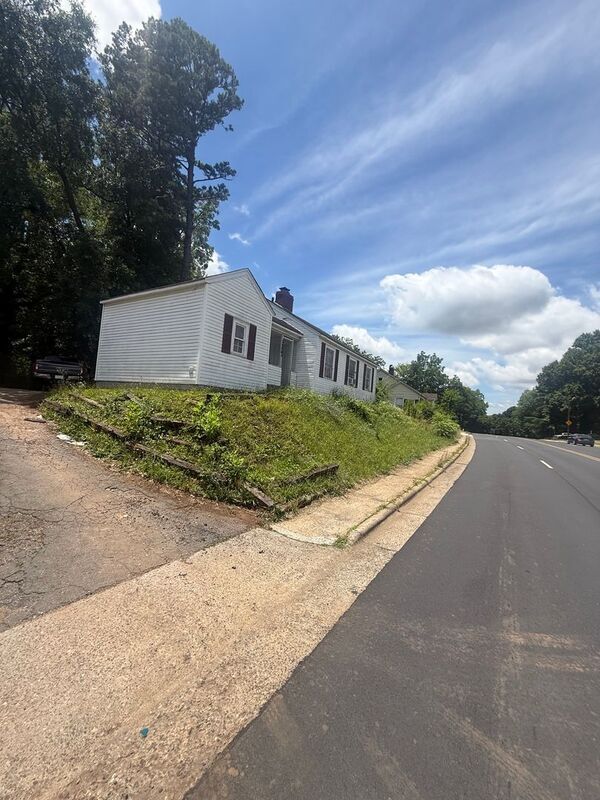Photo - 1127 West Blvd