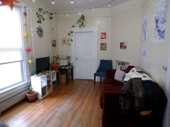 Photo - 15 Pond St Unit A