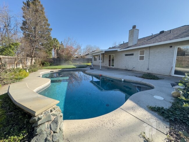 Photo - Amber Grove Home for Rent in Chico CA | Pool, Remodeled Interior, Landscaped Yard
