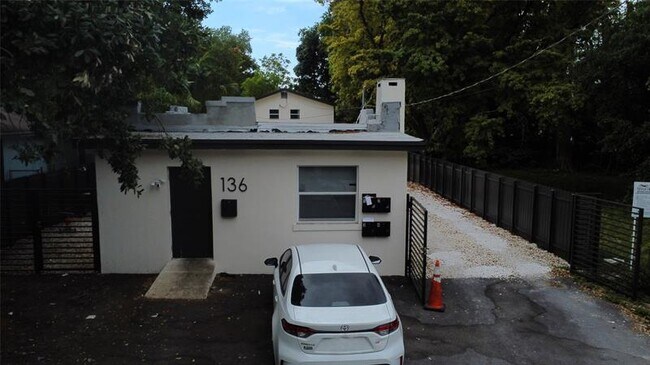 Building Photo - 136 NE 60th St Unit F Rental
